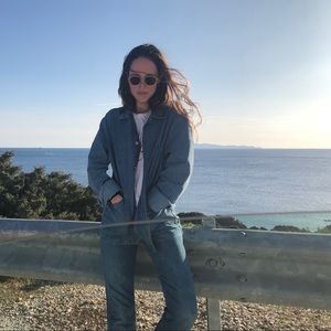 Meet your Posher, Leslie